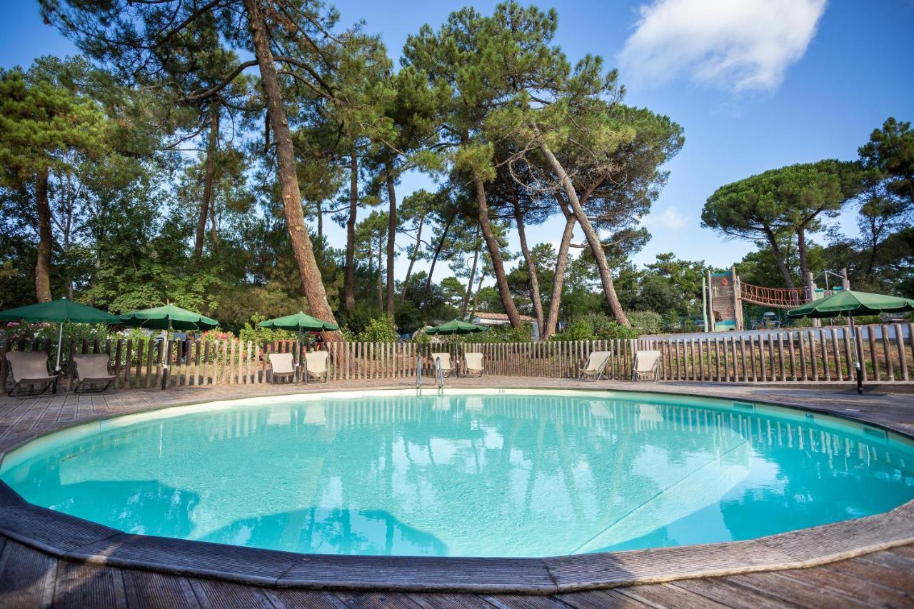 Camping Huttopia Chardons Bleus Ile De Re