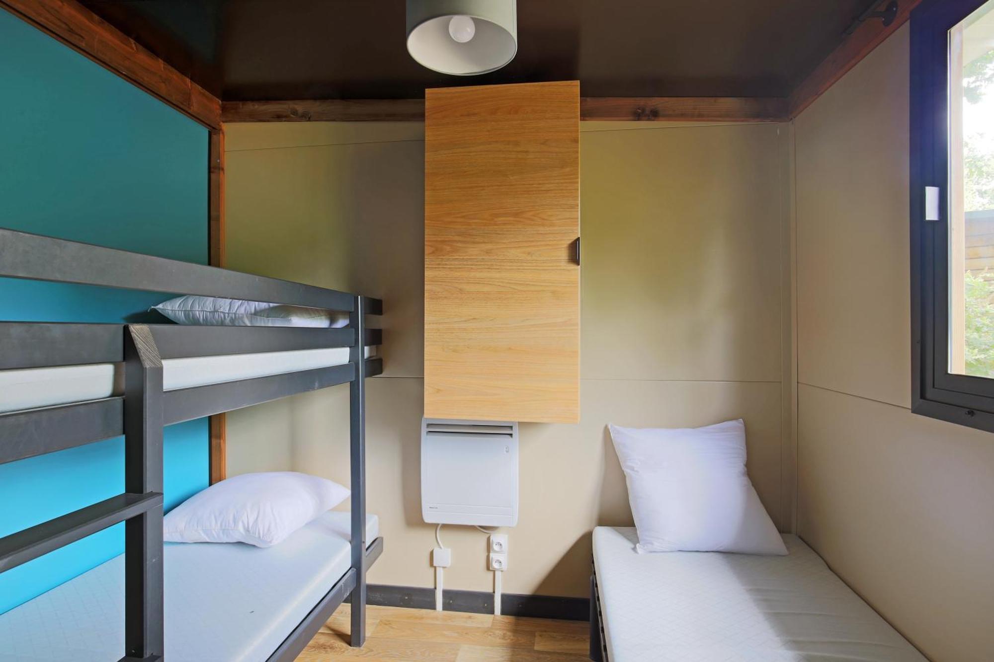 Huttopia Chardons Bleus Ile De Re Camping 3*