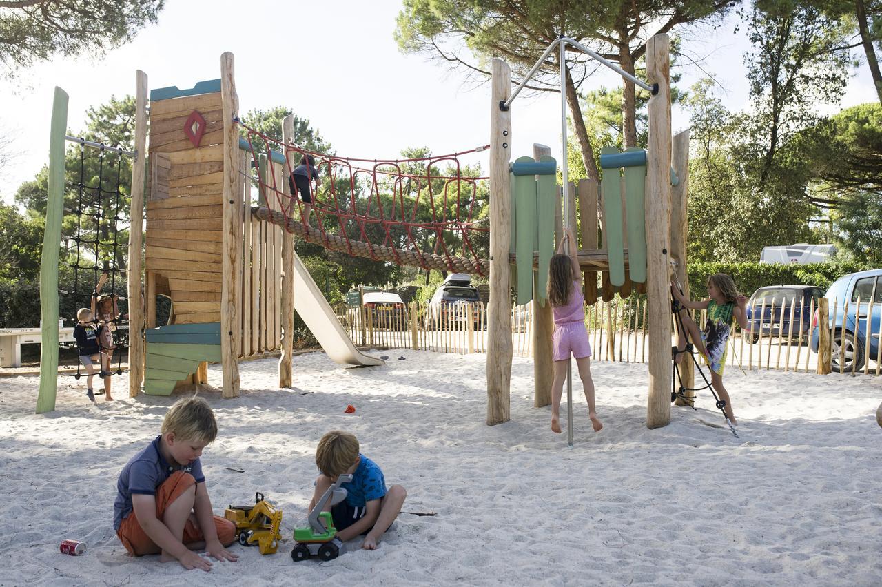 Huttopia Chardons Bleus Ile De Re