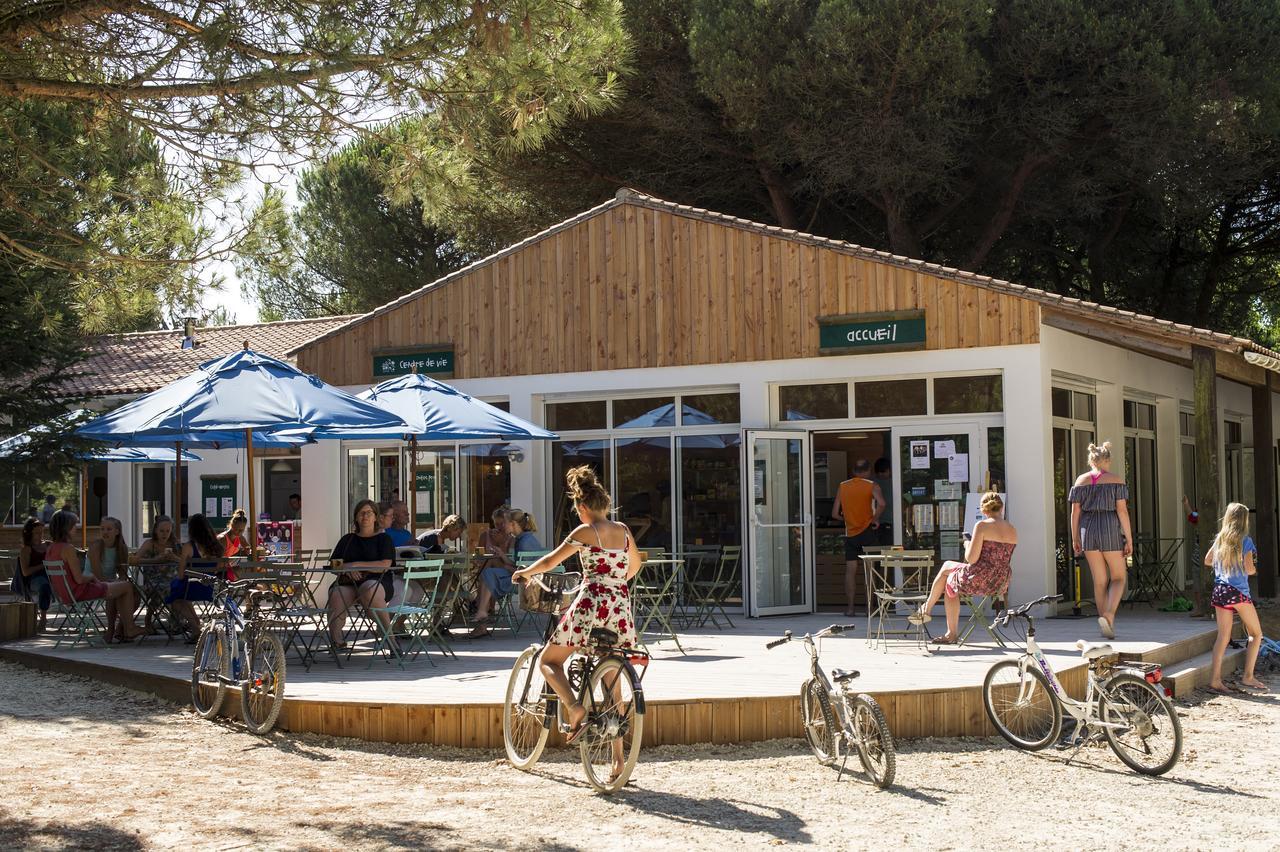 Huttopia Chardons Bleus Ile De Re Camping 3*